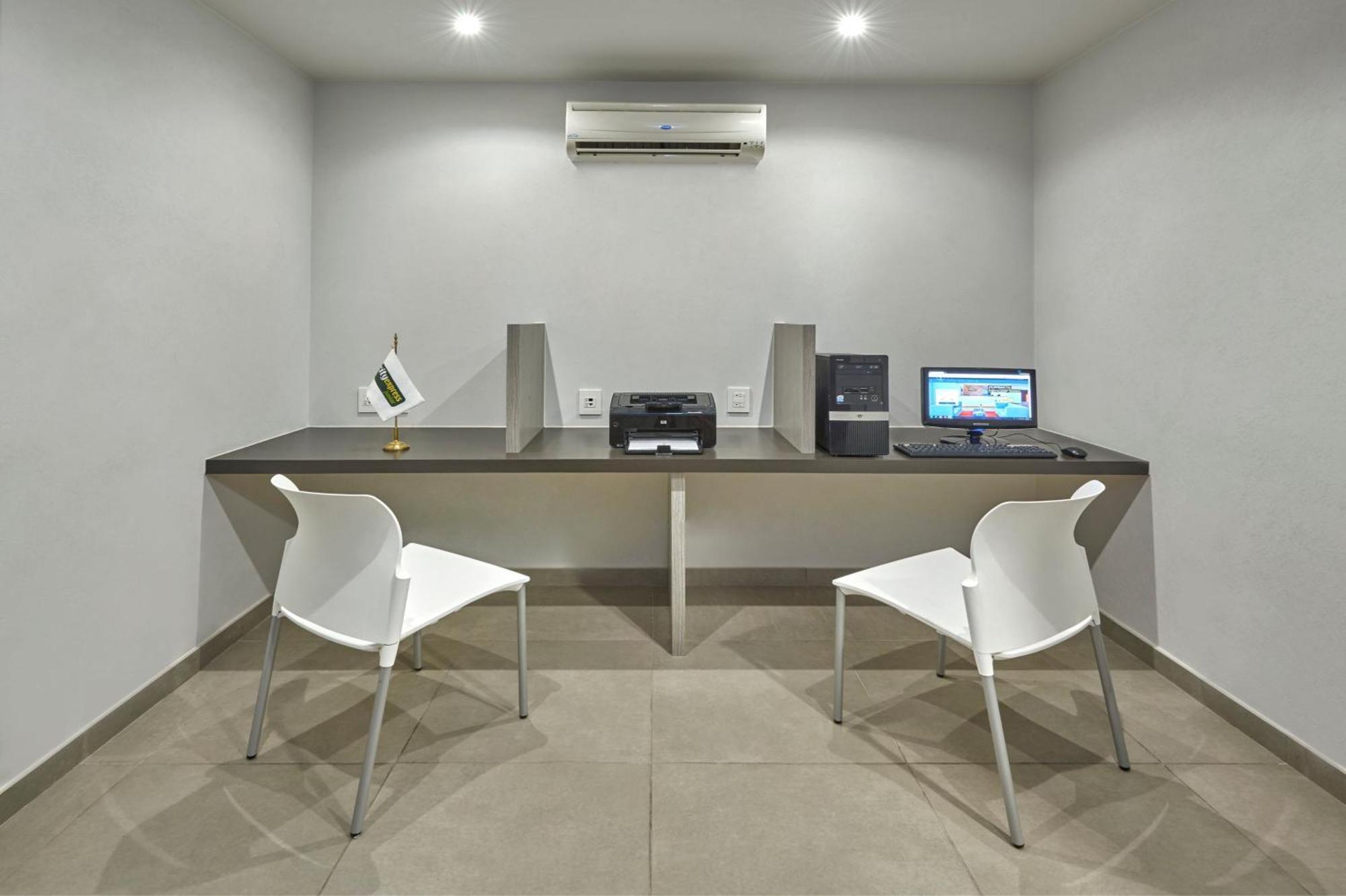 City Express Junior By Marriott Juarez Consulado المظهر الخارجي الصورة